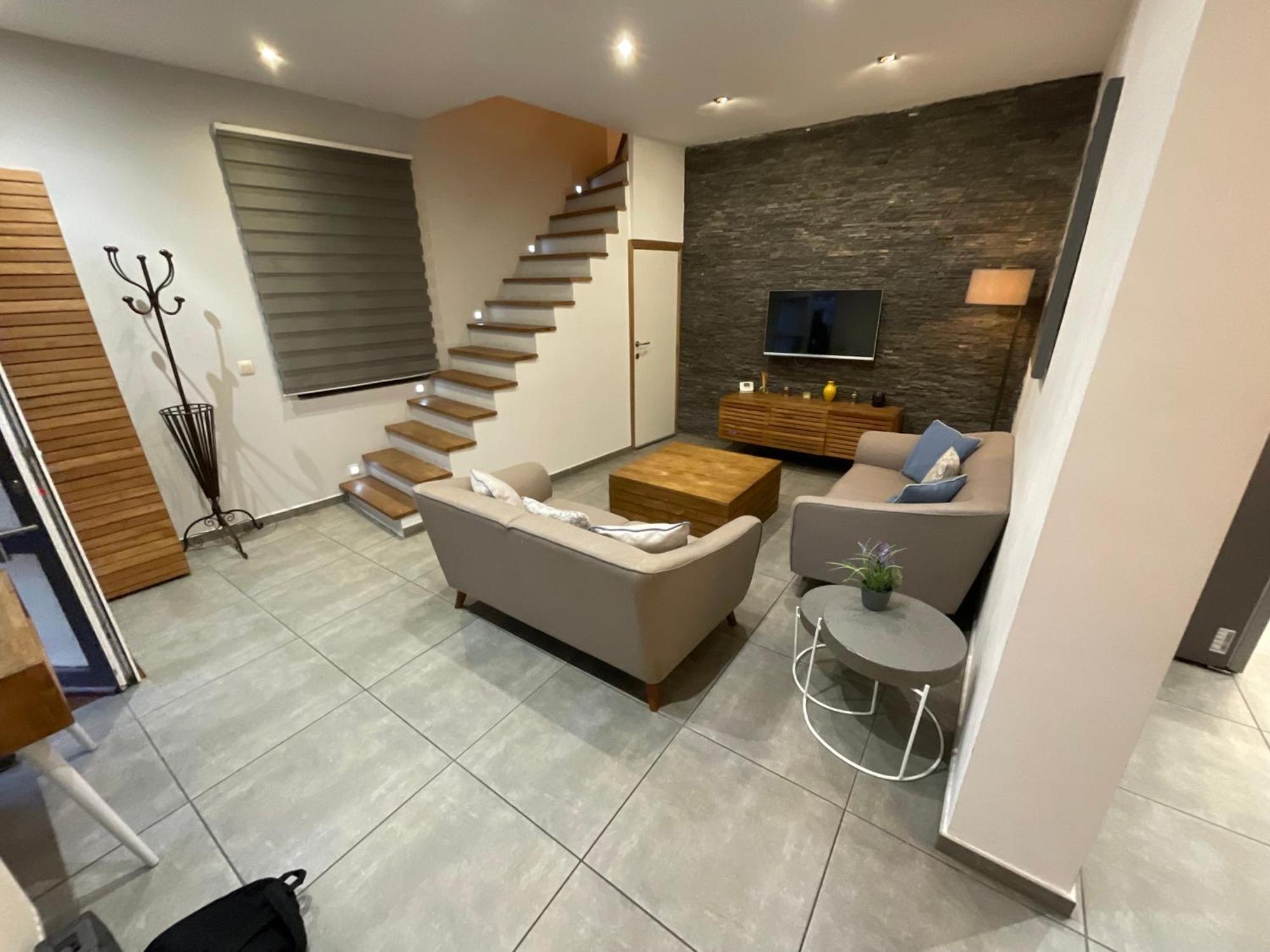 Maison 3 Chambres Proximite Aeroport Et Grand Axes Σαρλρουά Εξωτερικό φωτογραφία